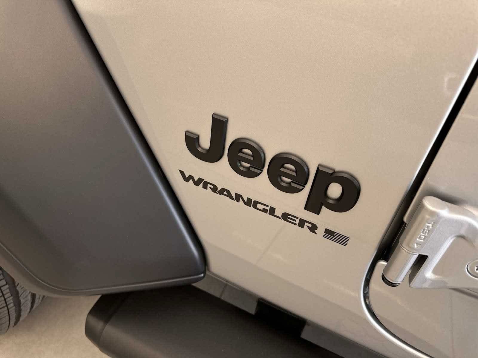 Thumbnail: 2024 Jeep Wrangler - 17