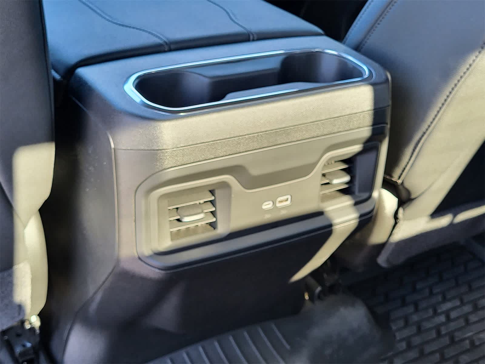 Thumbnail: 2025 Chevrolet Silverado 2500 - 26