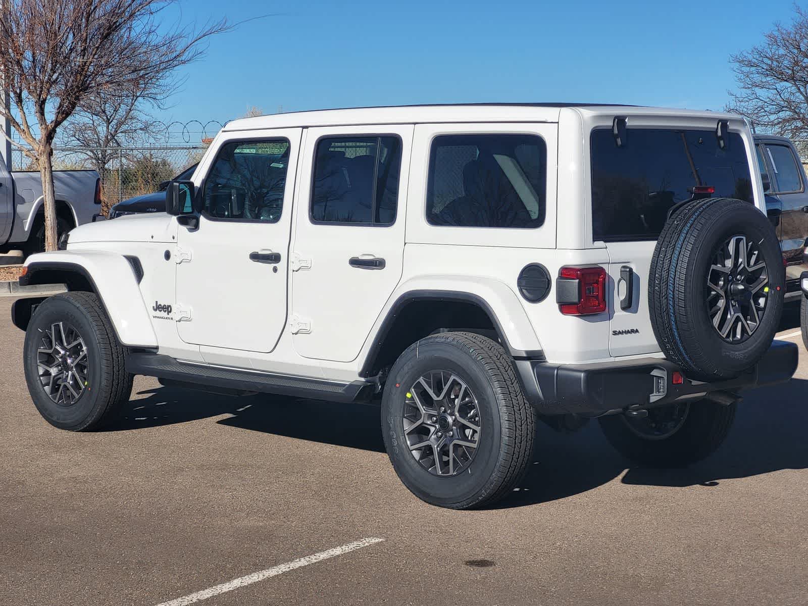 Thumbnail: 2026 Jeep Wrangler - 6