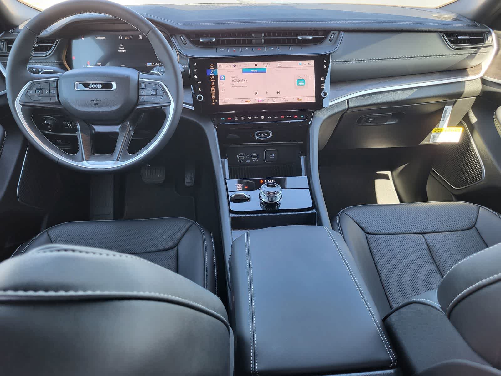 Thumbnail: 2026 Jeep Grand Cherokee L - 19