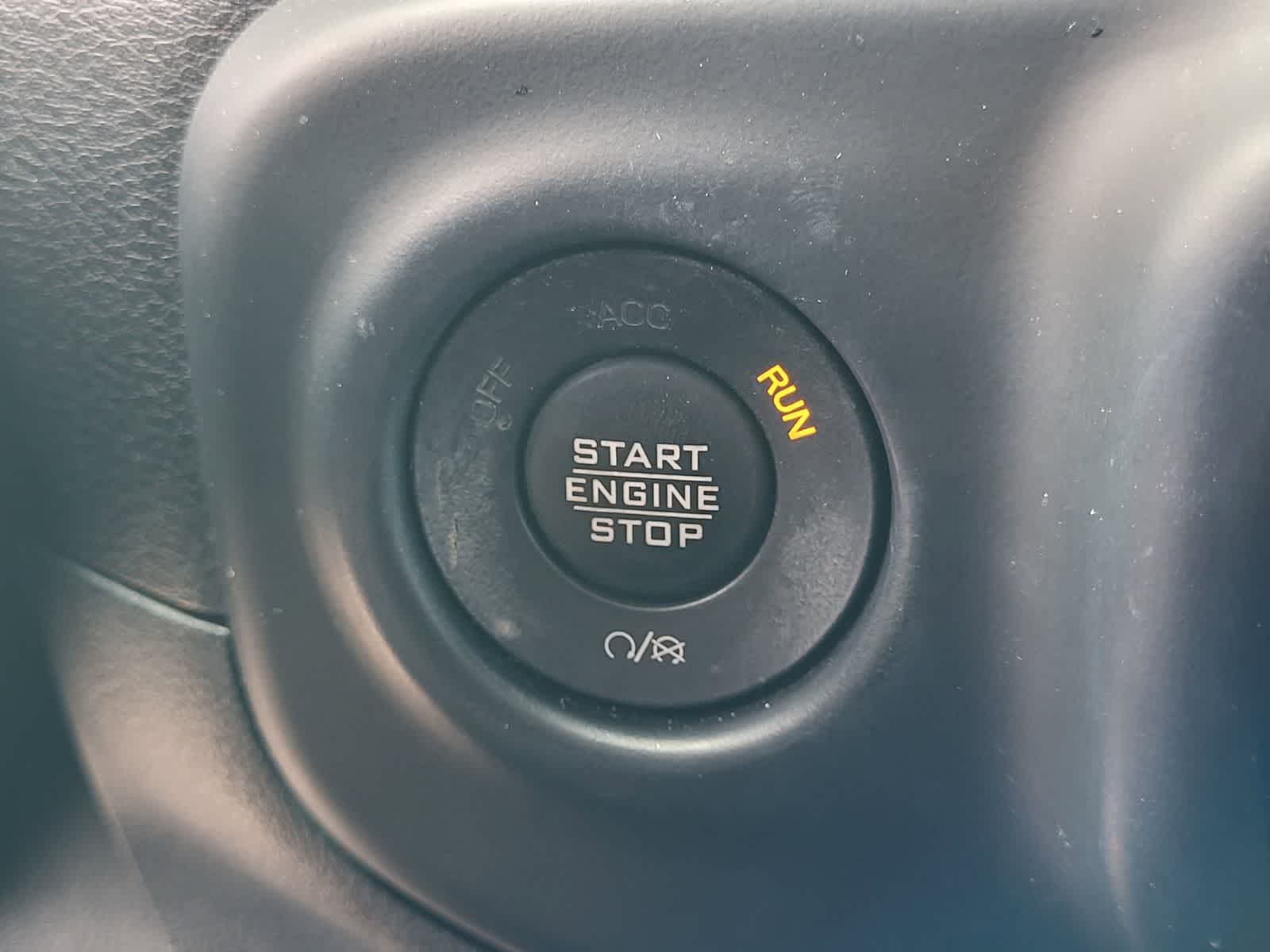 Thumbnail: 2020 Jeep Wrangler - 24