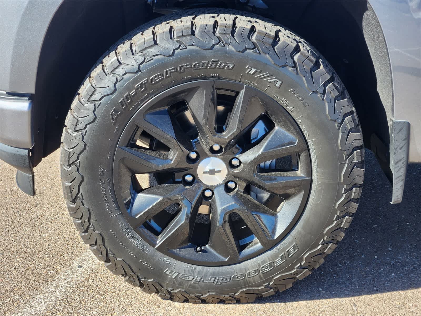 Thumbnail: 2021 Chevrolet Silverado 1500 - 11