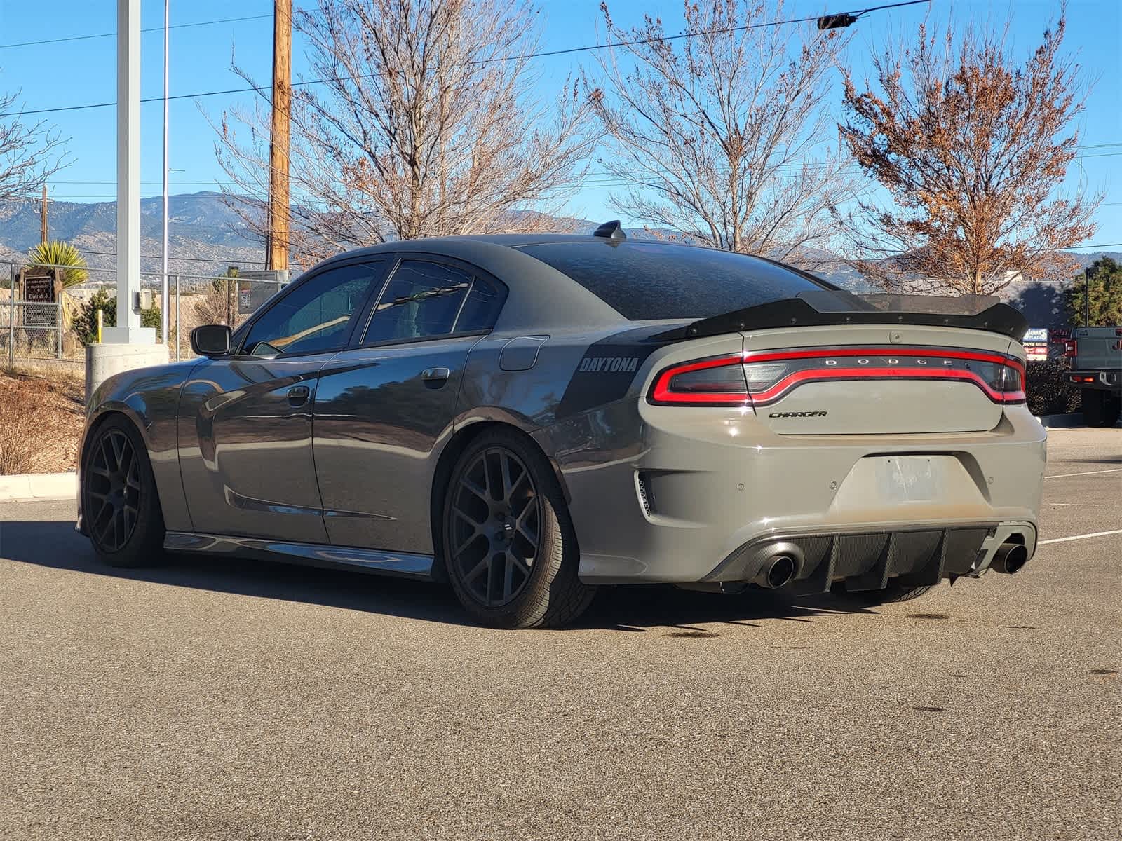 Thumbnail: 2017 Dodge Charger - 7