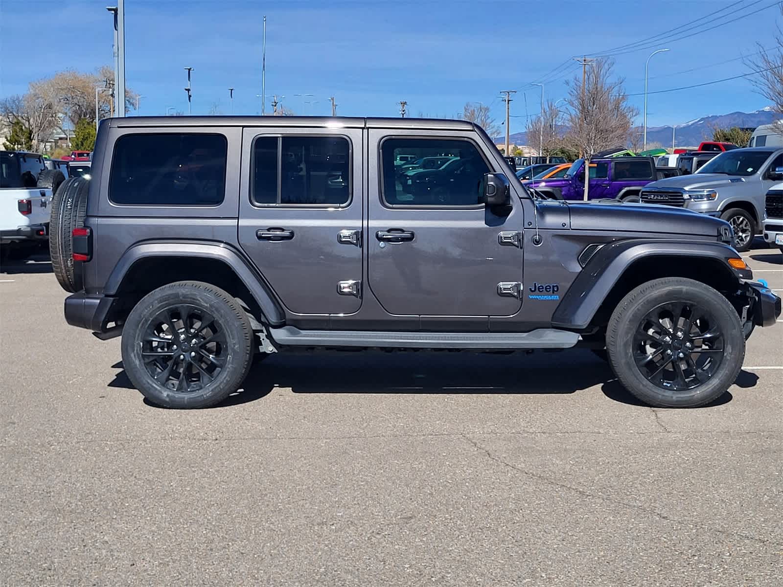 Thumbnail: 2021 Jeep Wrangler - 4