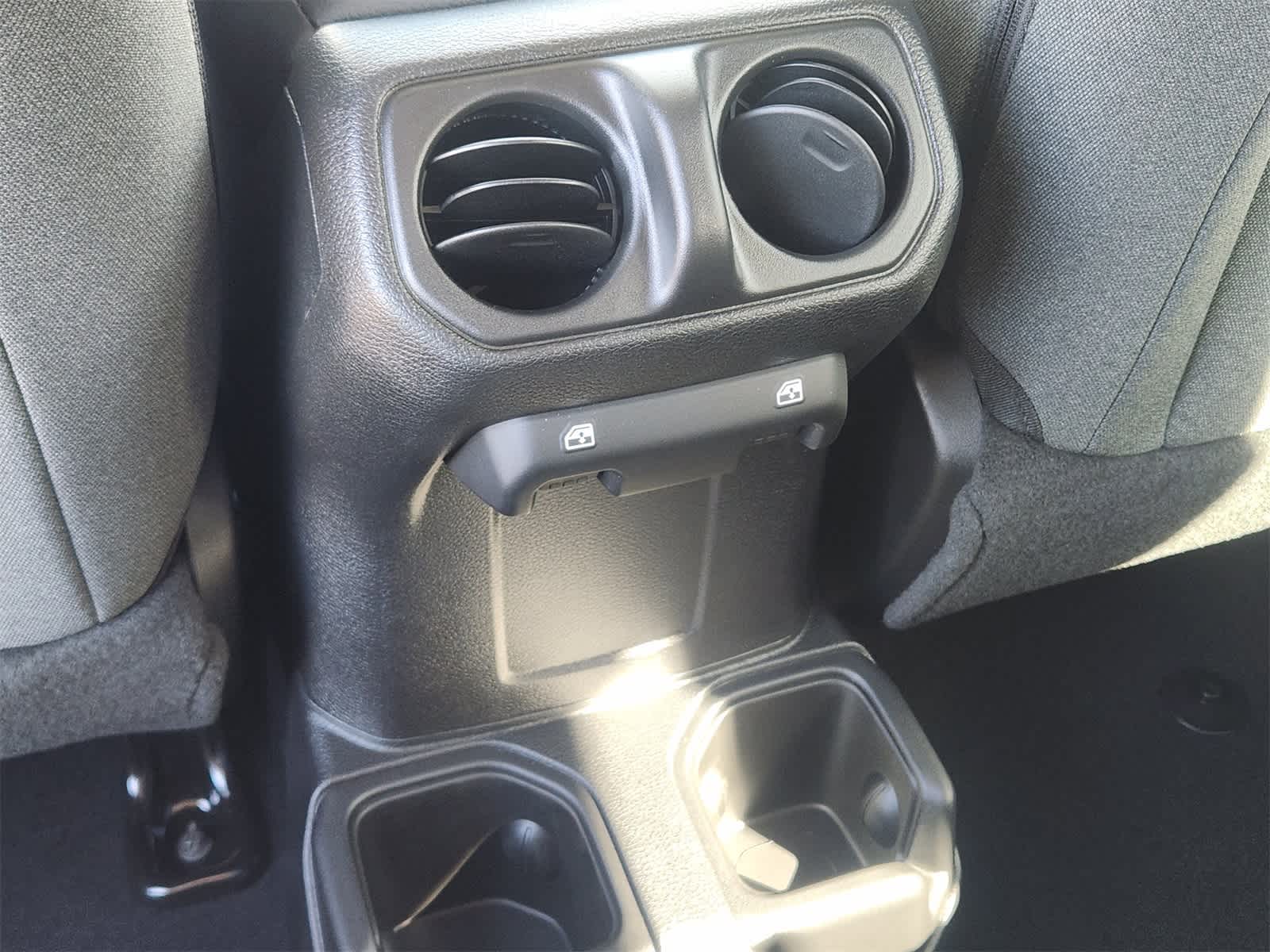 Thumbnail: 2025 Jeep Wrangler - 26