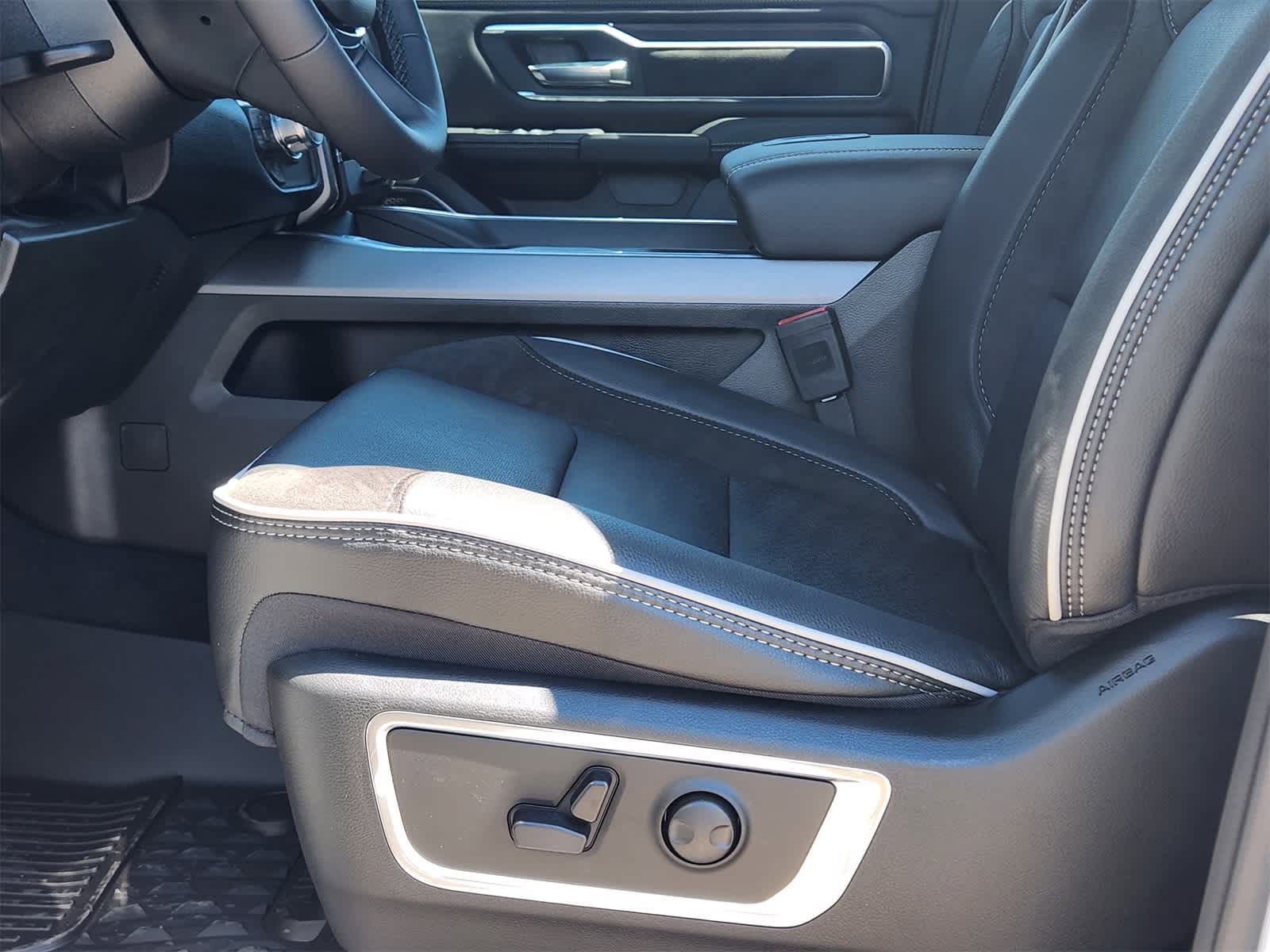 Thumbnail: 2026 RAM 1500 - 12