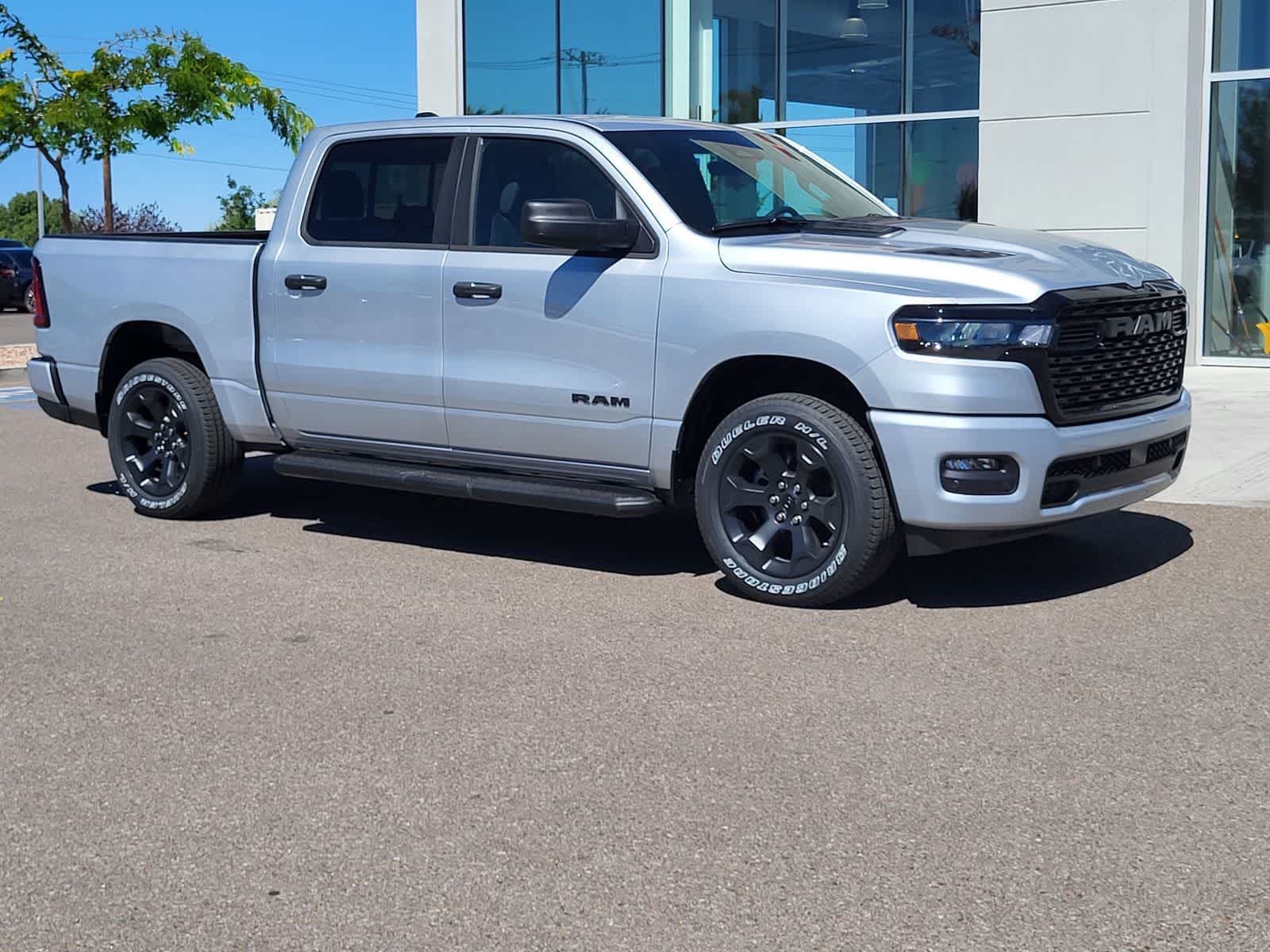 Thumbnail: 2026 RAM 1500 - 3