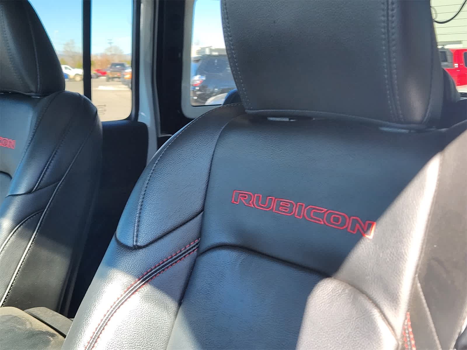 Thumbnail: 2022 Jeep Wrangler - 16