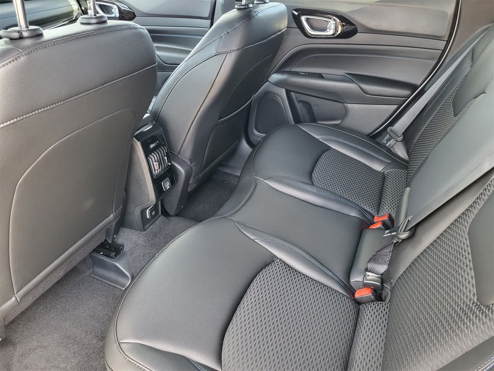 Thumbnail: 2026 Jeep Compass - 19