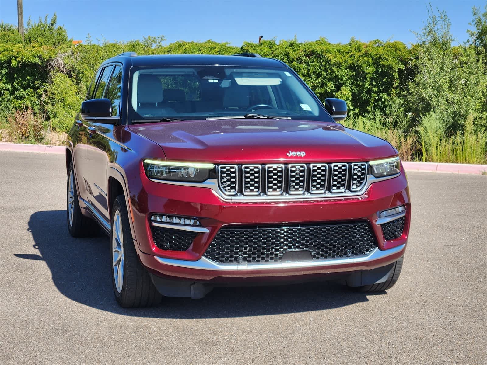 Thumbnail: 2022 Jeep Grand Cherokee - 3