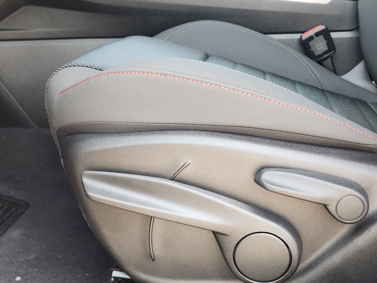 2025 Dodge Hornet GT - Photo 20