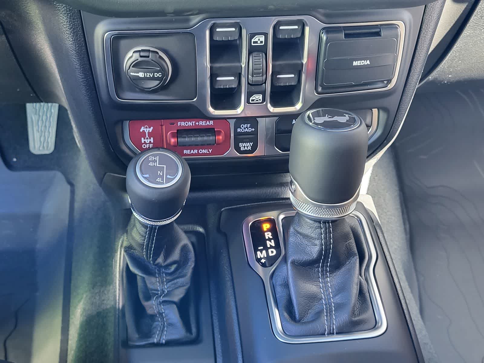 Thumbnail: 2026 Jeep Wrangler - 19