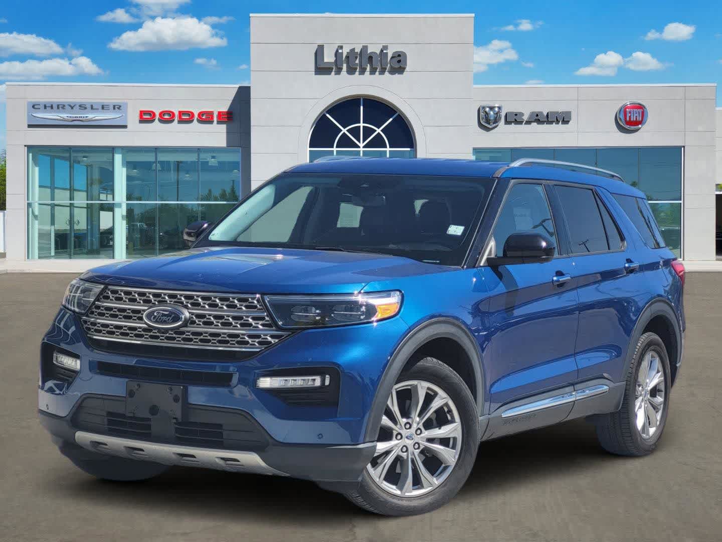 2023 Ford Explorer Limited RWD's photo