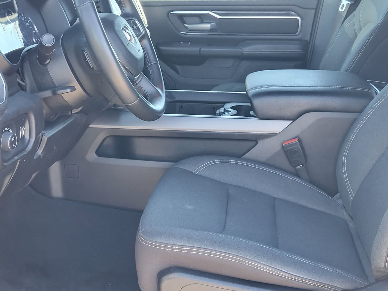 Thumbnail: 2024 RAM 1500 - 28