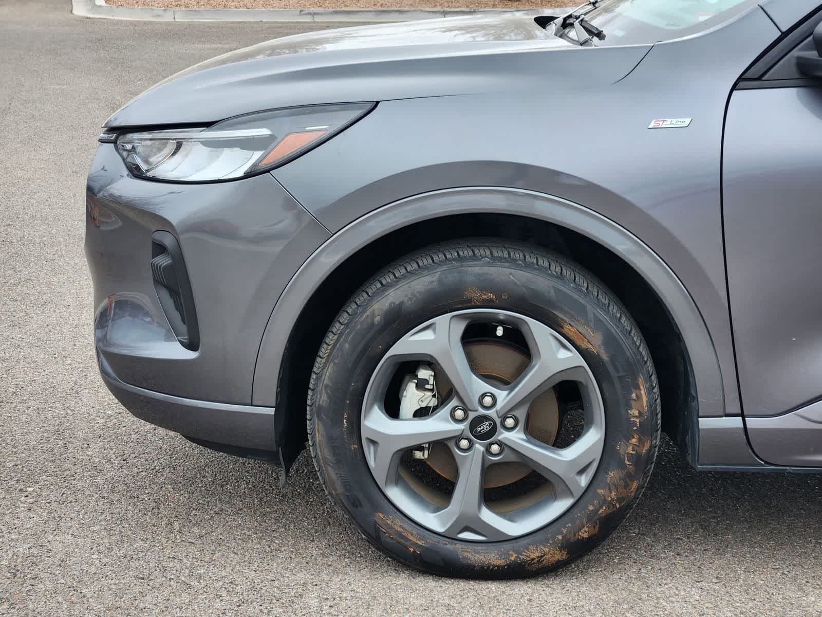 Thumbnail: 2023 Ford Escape - 4