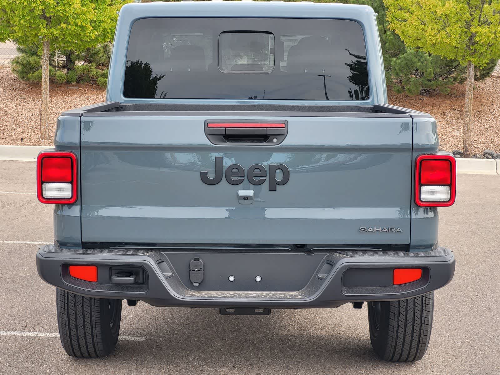 Thumbnail: 2026 Jeep Gladiator - 5