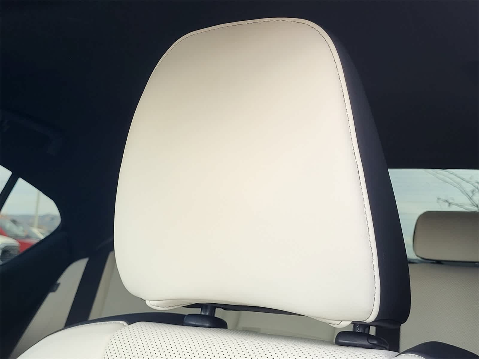 Thumbnail: 2023 Lexus IS - 14