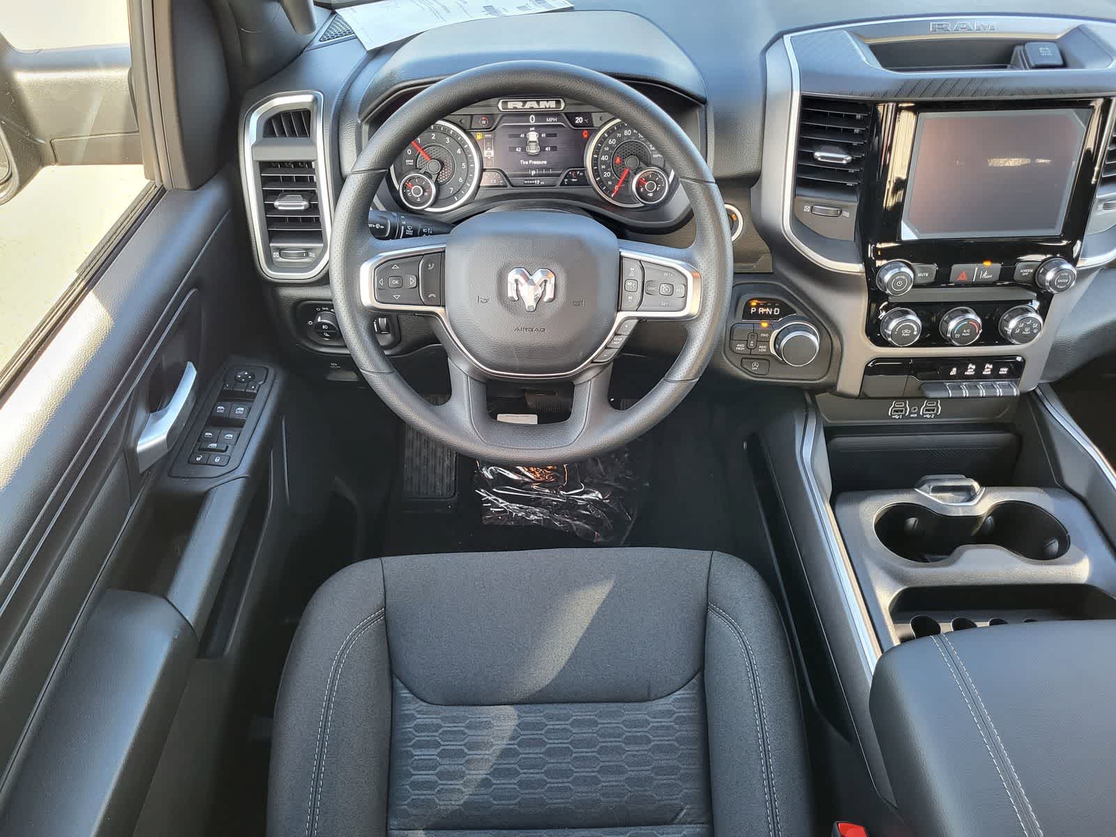 Thumbnail: 2026 RAM 1500 - 19