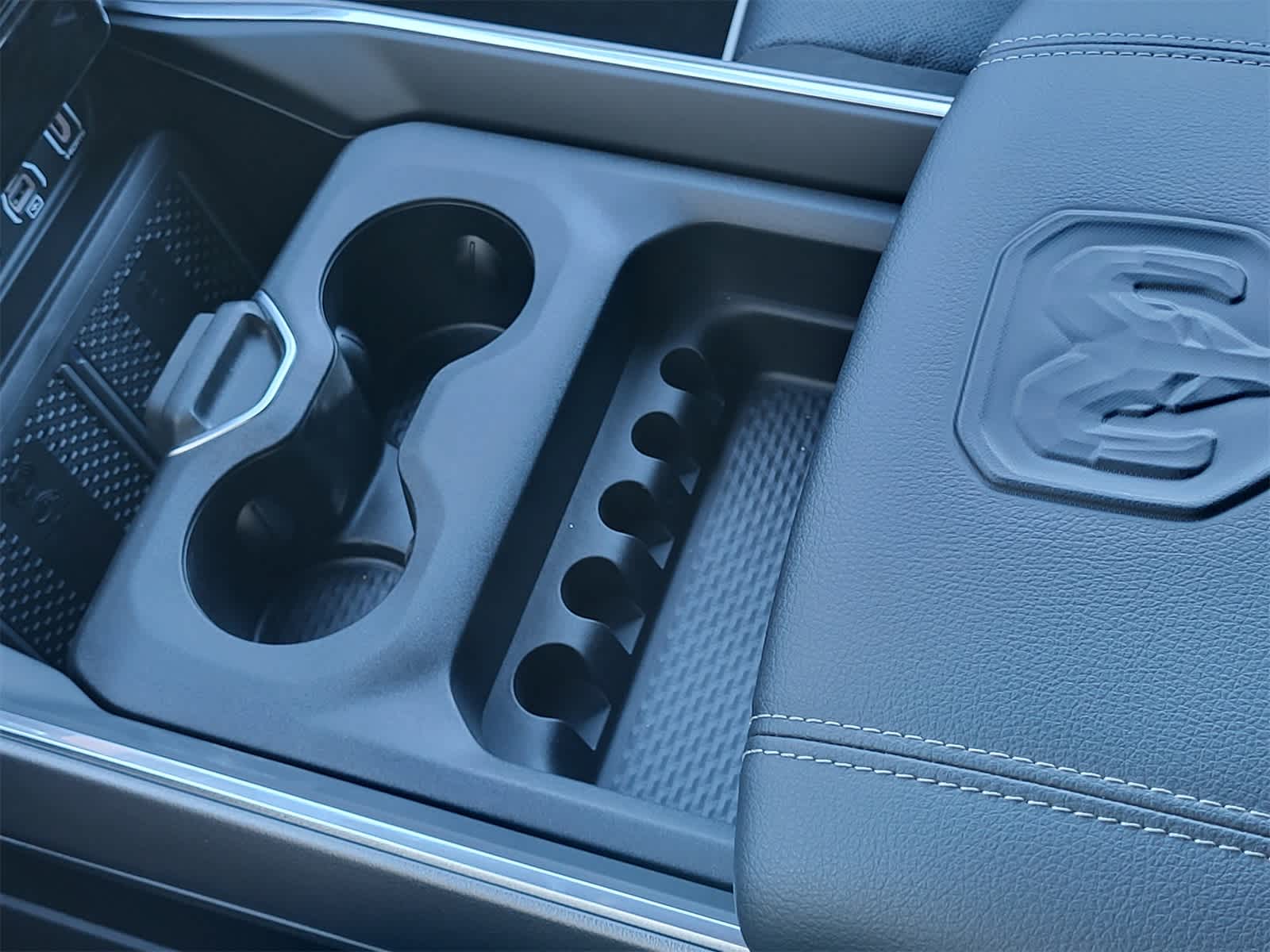 Thumbnail: 2026 RAM 1500 - 15