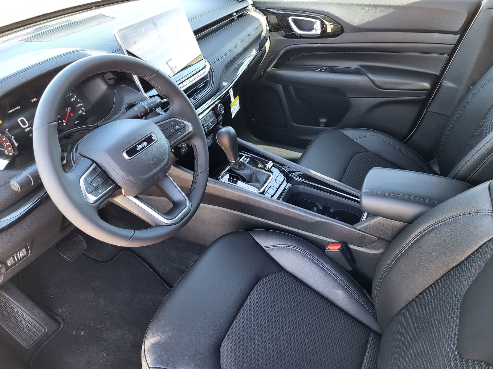 Thumbnail: 2026 Jeep Compass - 9