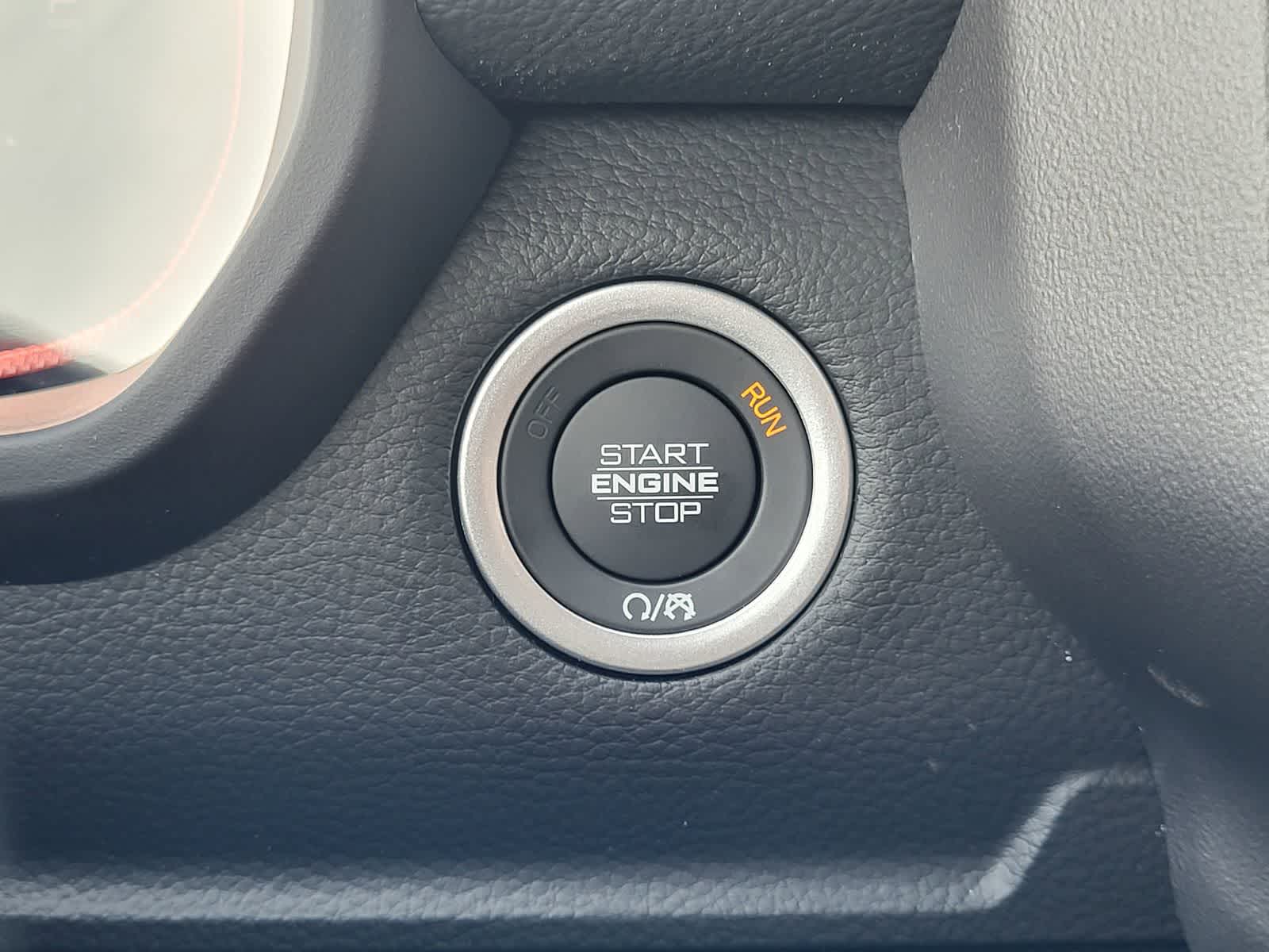 Thumbnail: 2026 RAM 1500 - 15