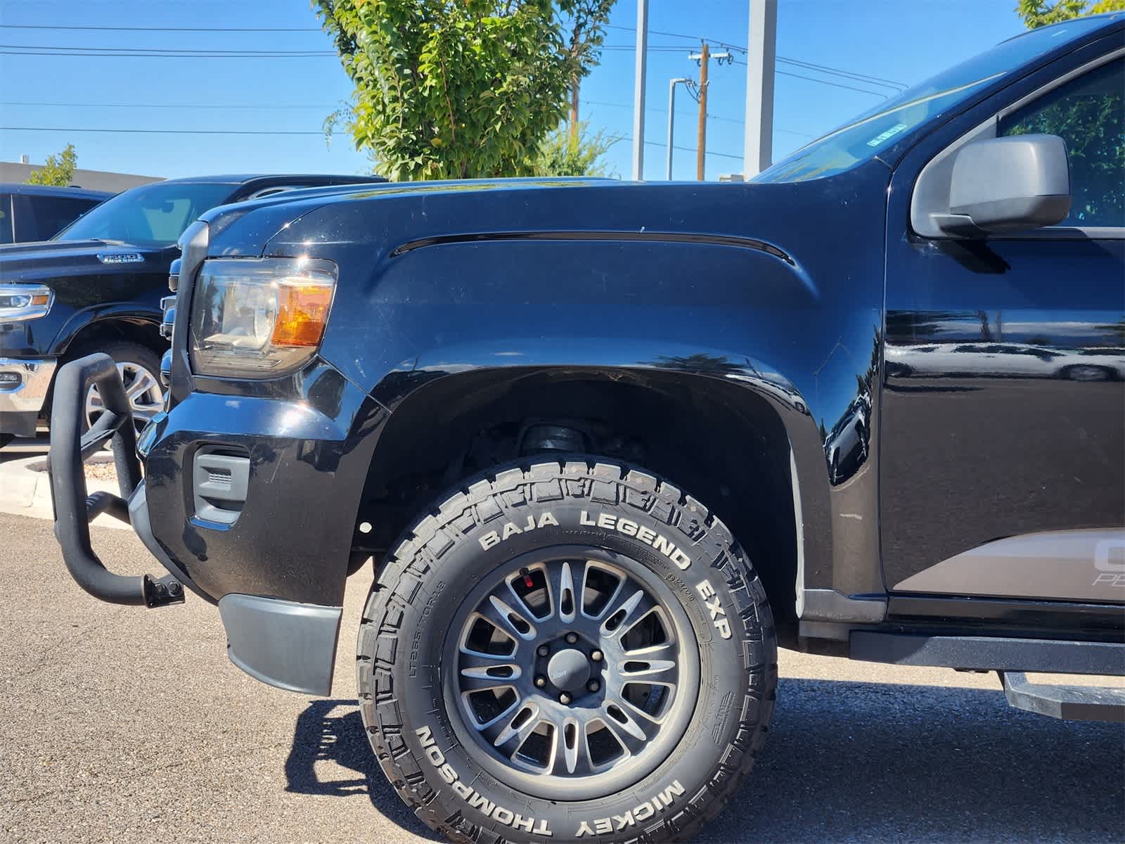 Thumbnail: 2016 GMC Canyon - 9