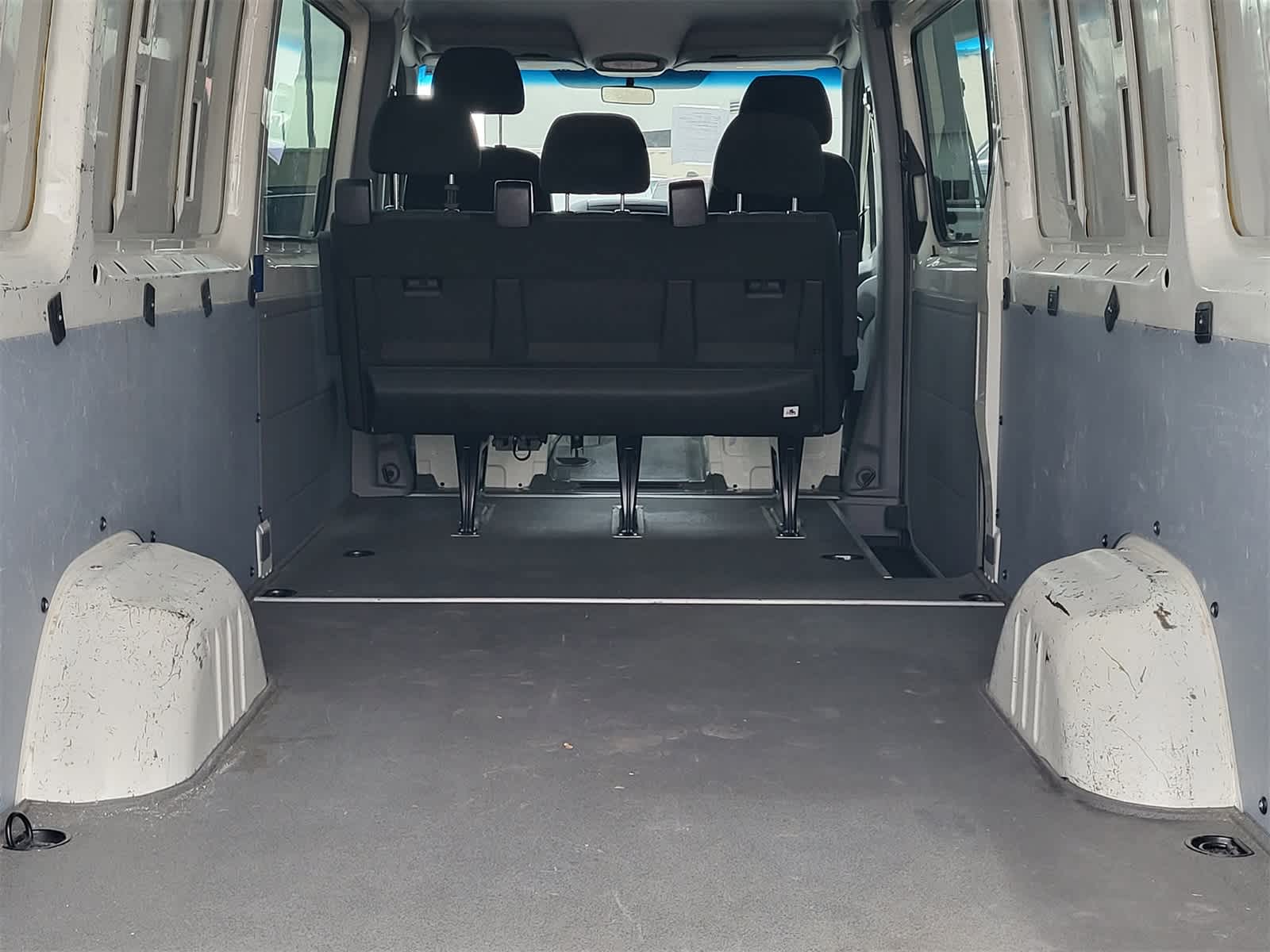 Thumbnail: 2015 Mercedes-Benz Sprinter - 30