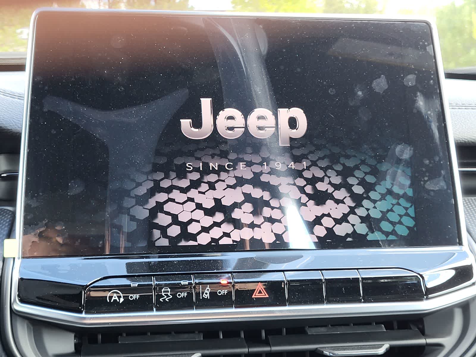Thumbnail: 2026 Jeep Compass - 14