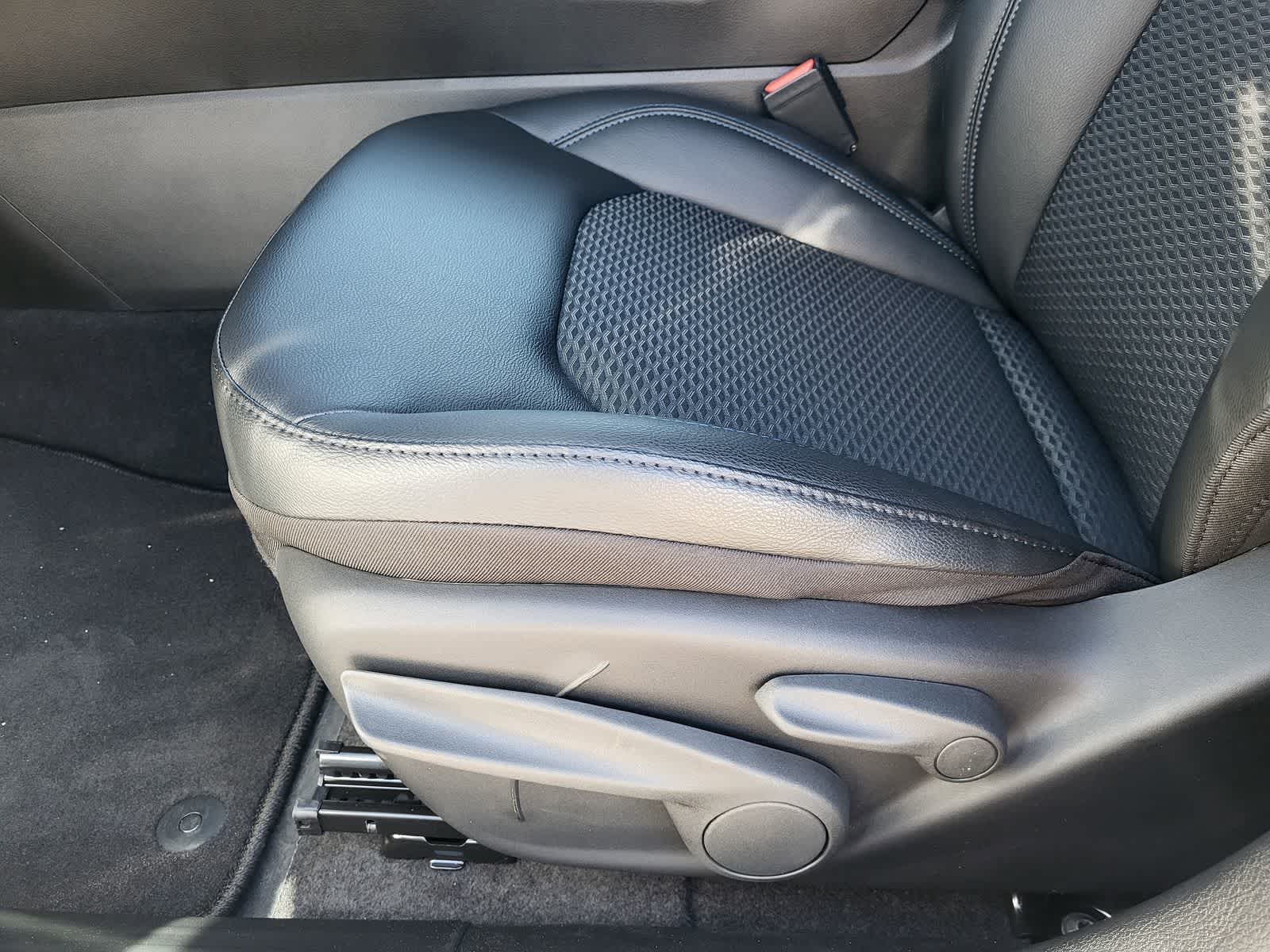 Thumbnail: 2026 Jeep Compass - 17