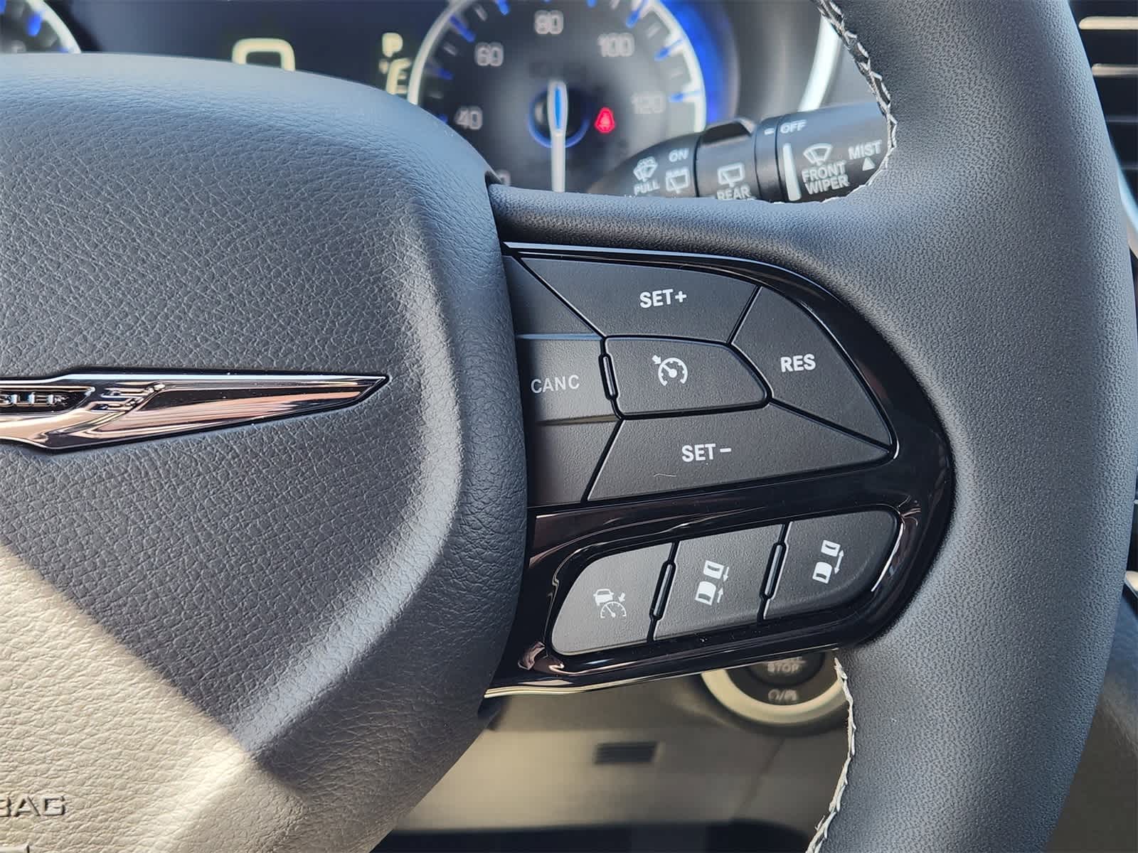 Thumbnail: 2026 Chrysler Pacifica - 25