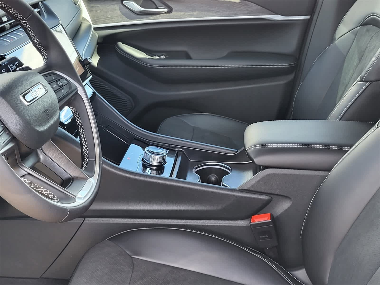 Thumbnail: 2026 Jeep Grand Cherokee - 19