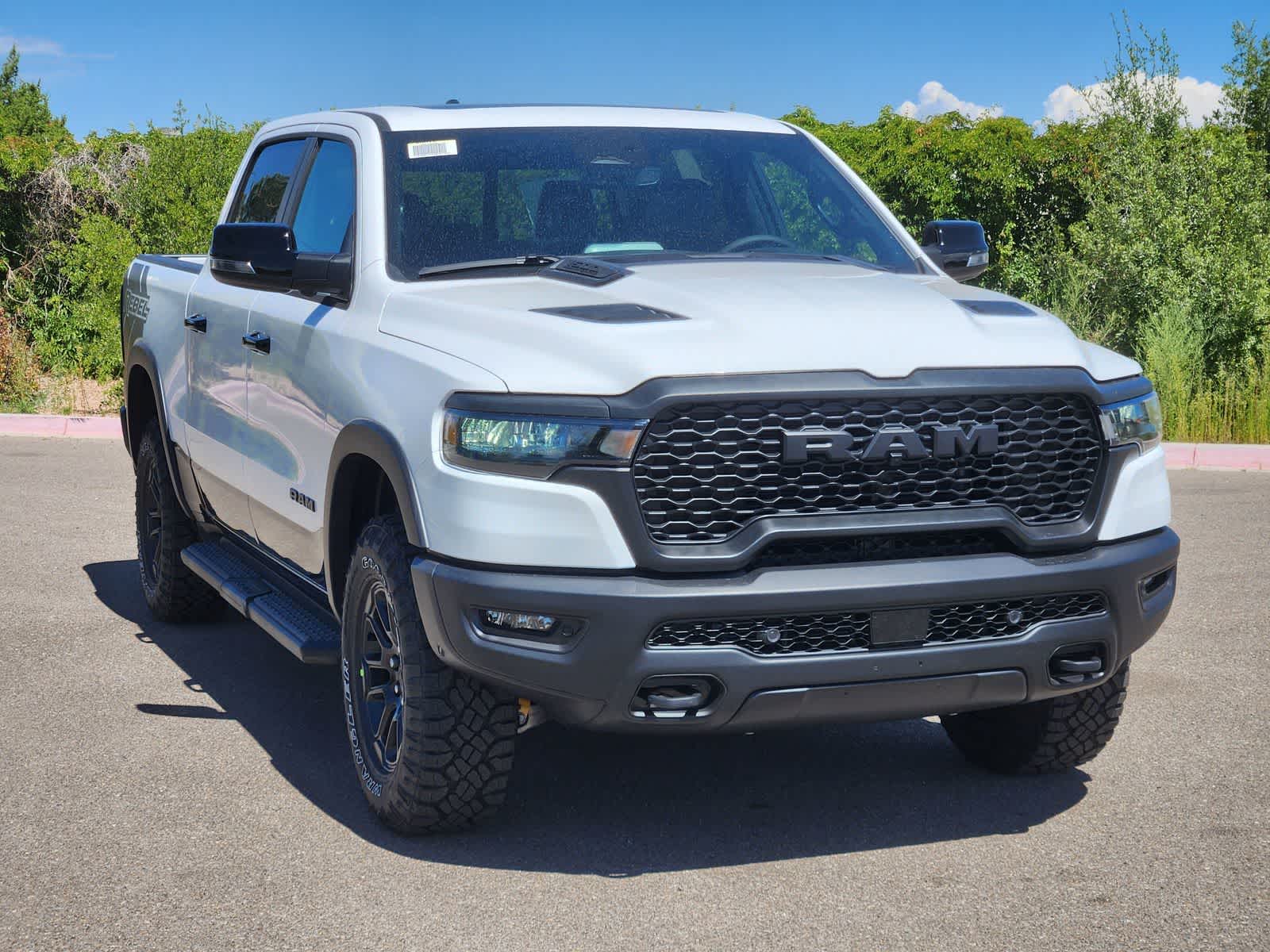 Thumbnail: 2026 RAM 1500 - 3