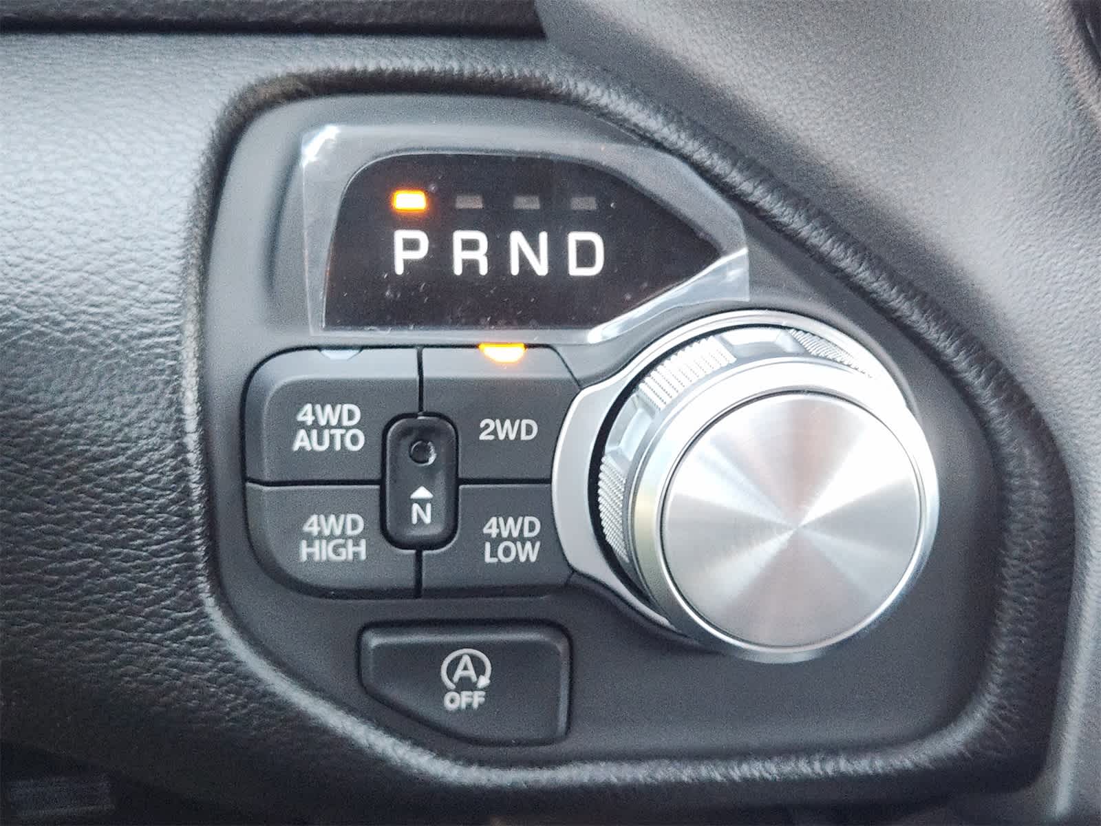 Thumbnail: 2026 RAM 1500 - 17