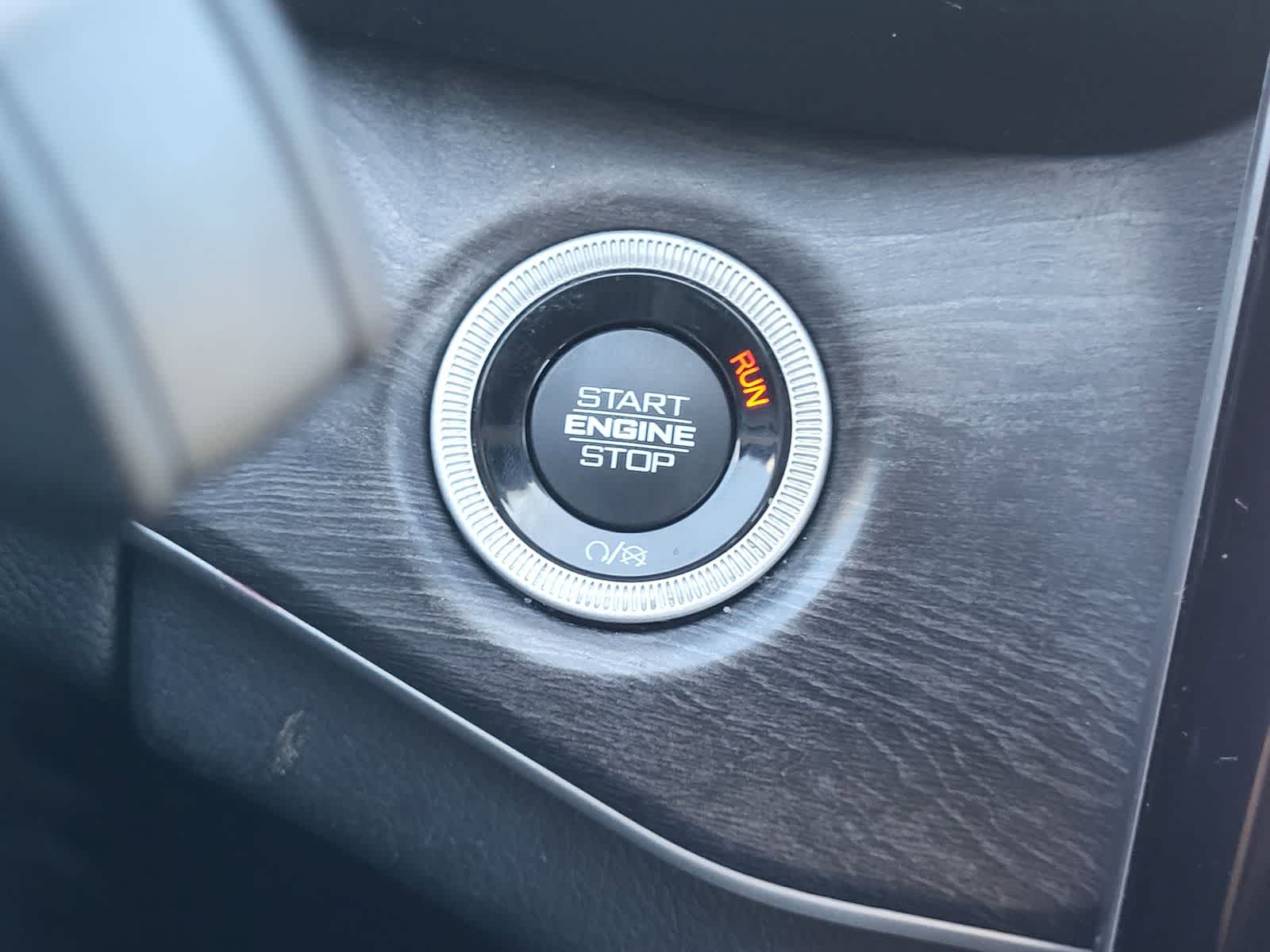 Thumbnail: 2021 Jeep Grand Cherokee L - 25