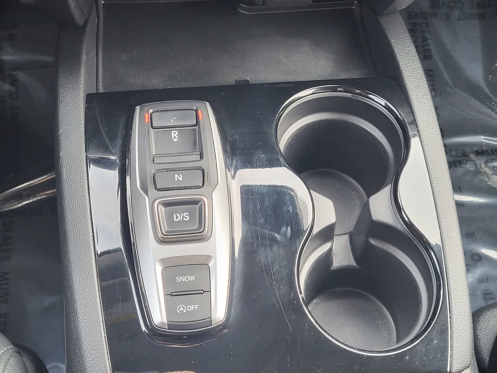 Thumbnail: 2018 Honda Pilot - 25