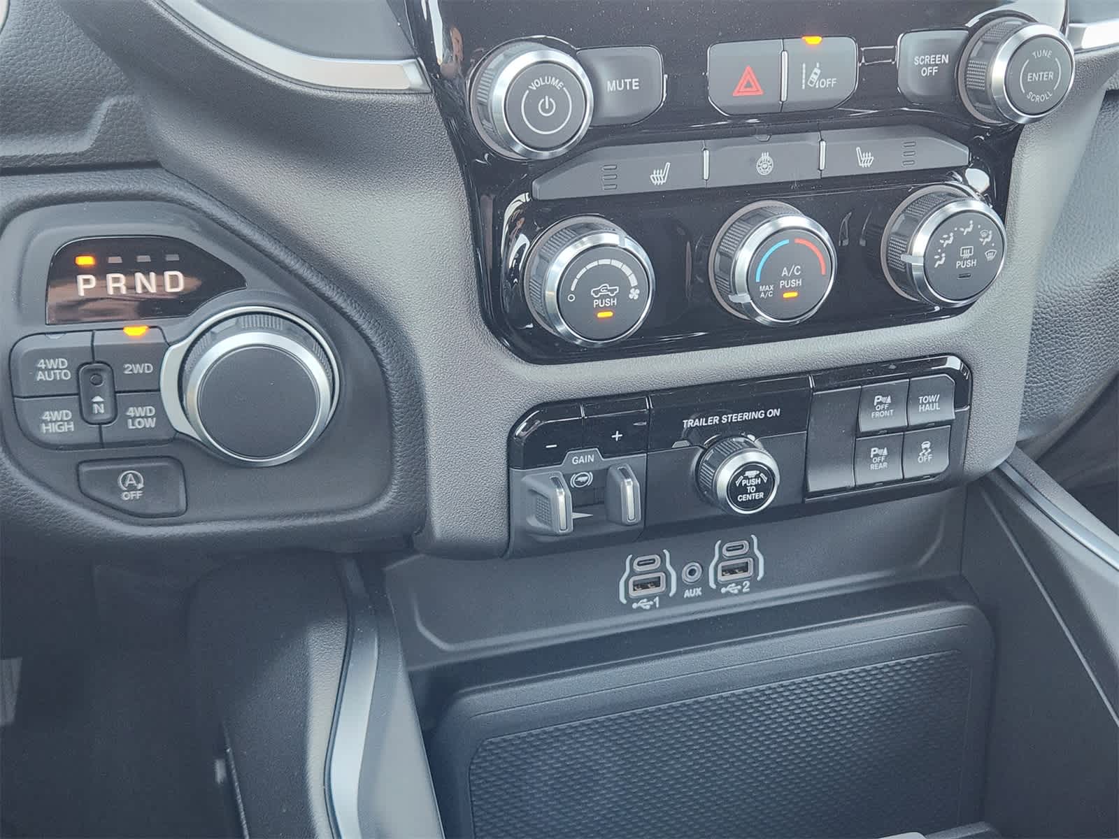 Thumbnail: 2026 RAM 1500 - 16