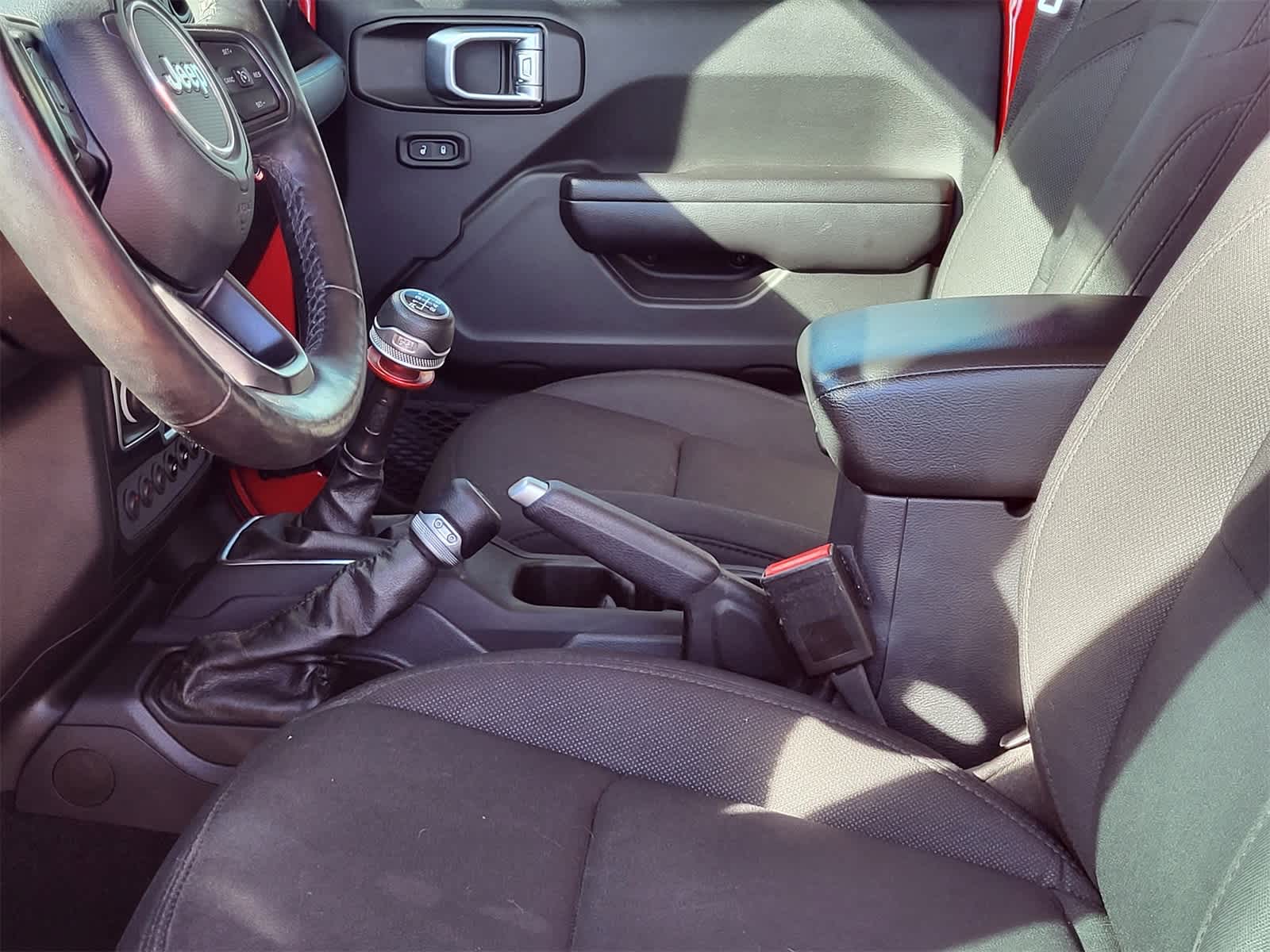 Thumbnail: 2021 Jeep Gladiator - 26