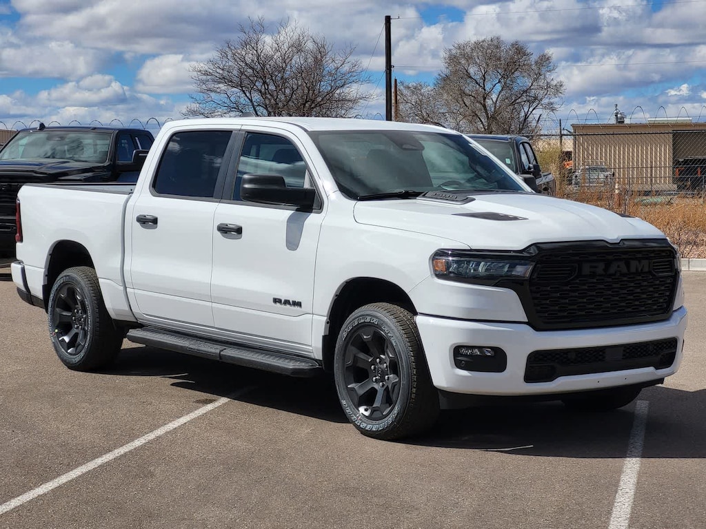 New 2026 Ram 1500 Express Pickup