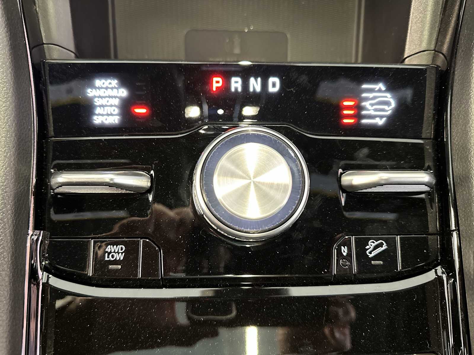 2024 Jeep Grand Cherokee Overland 4xe 25