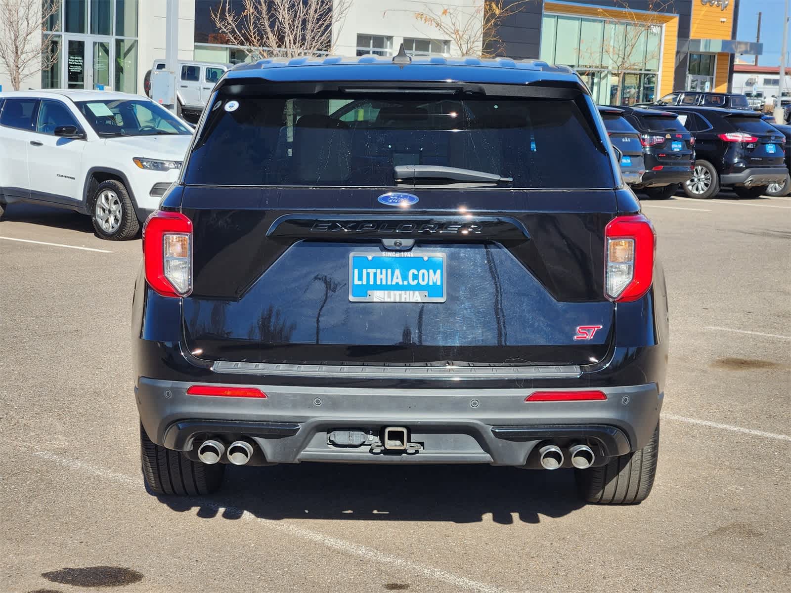 Thumbnail: 2022 Ford Explorer - 6