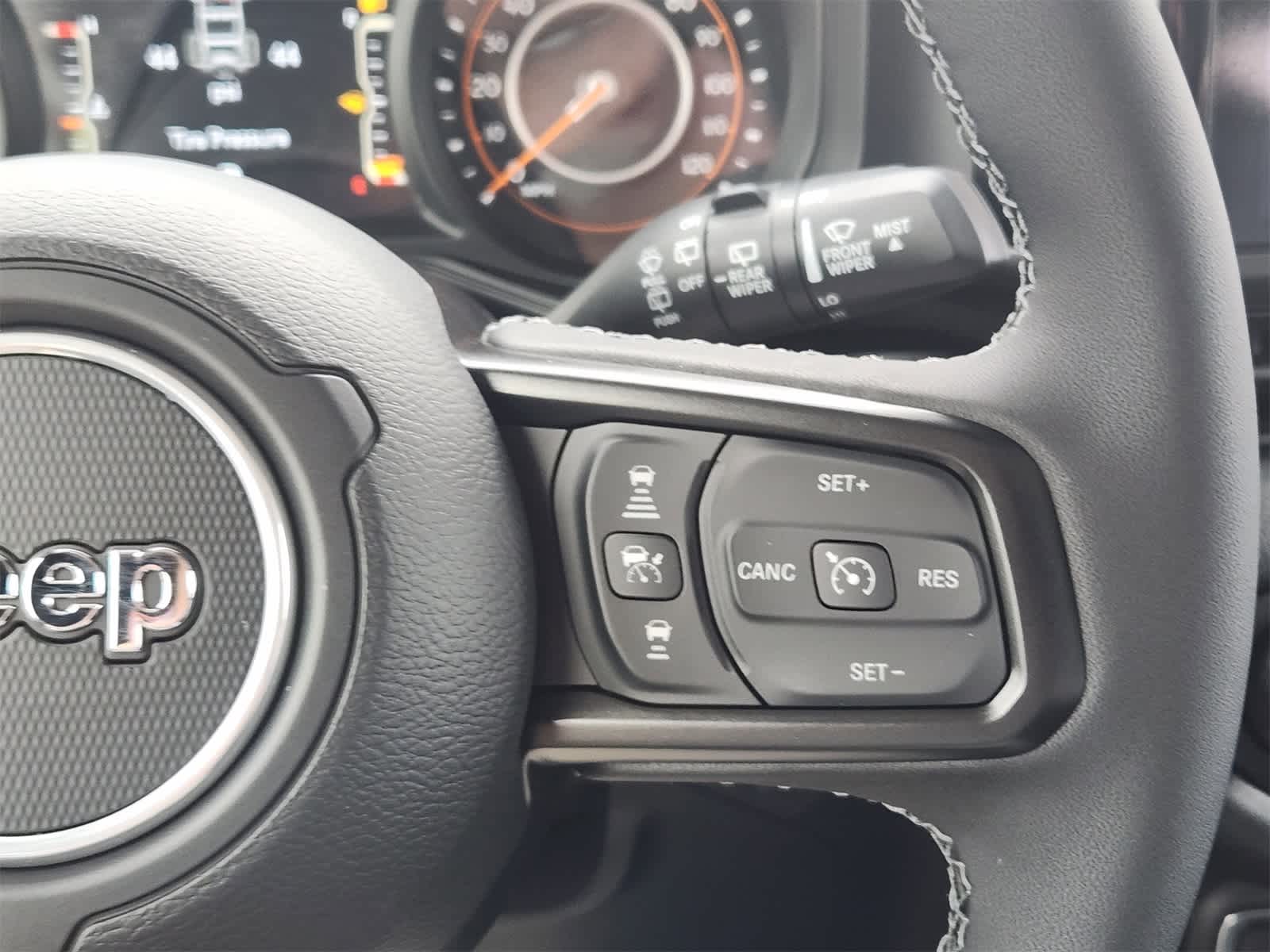 Thumbnail: 2025 Jeep Wrangler - 24