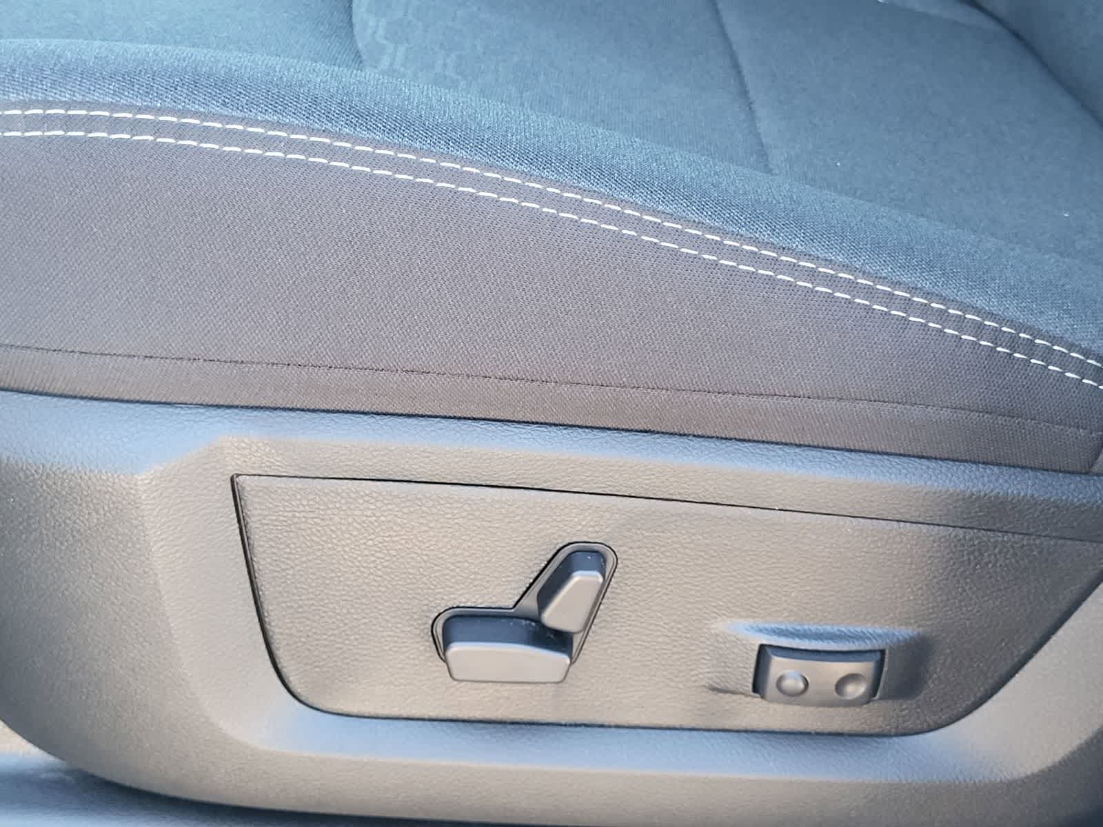 Thumbnail: 2026 RAM 2500 - 10