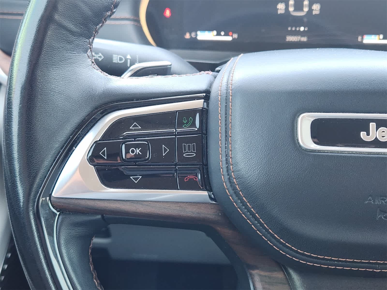 Thumbnail: 2022 Jeep Grand Cherokee - 26