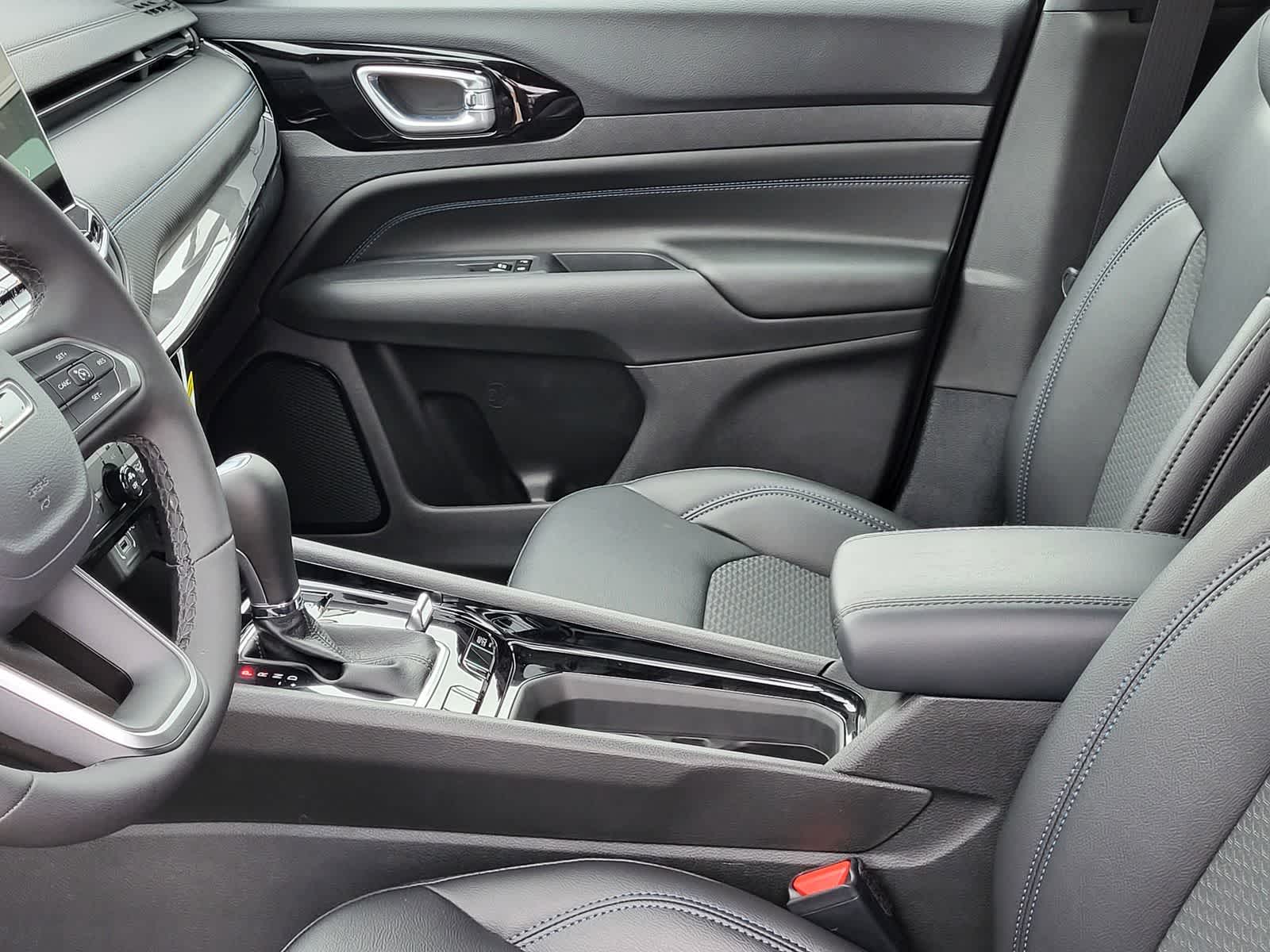 Thumbnail: 2026 Jeep Compass - 22