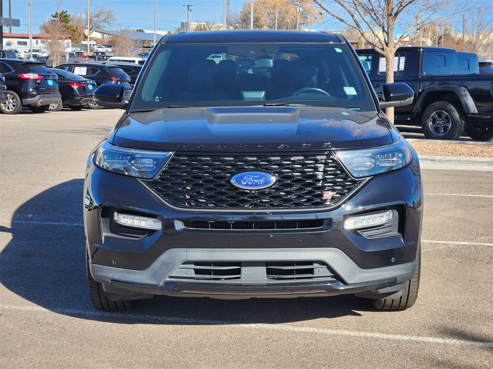 Thumbnail: 2022 Ford Explorer - 3