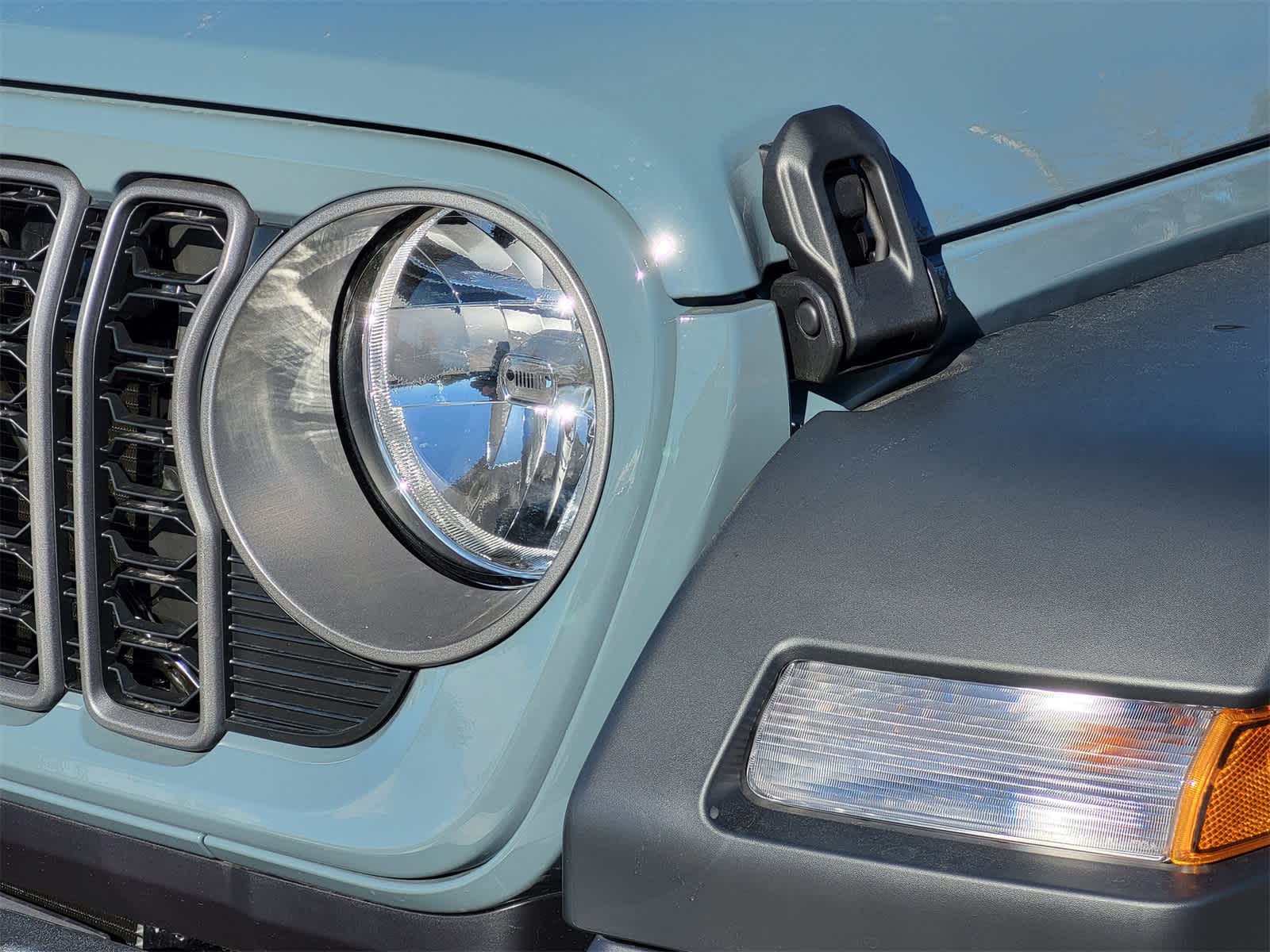 Thumbnail: 2026 Jeep Wrangler - 5