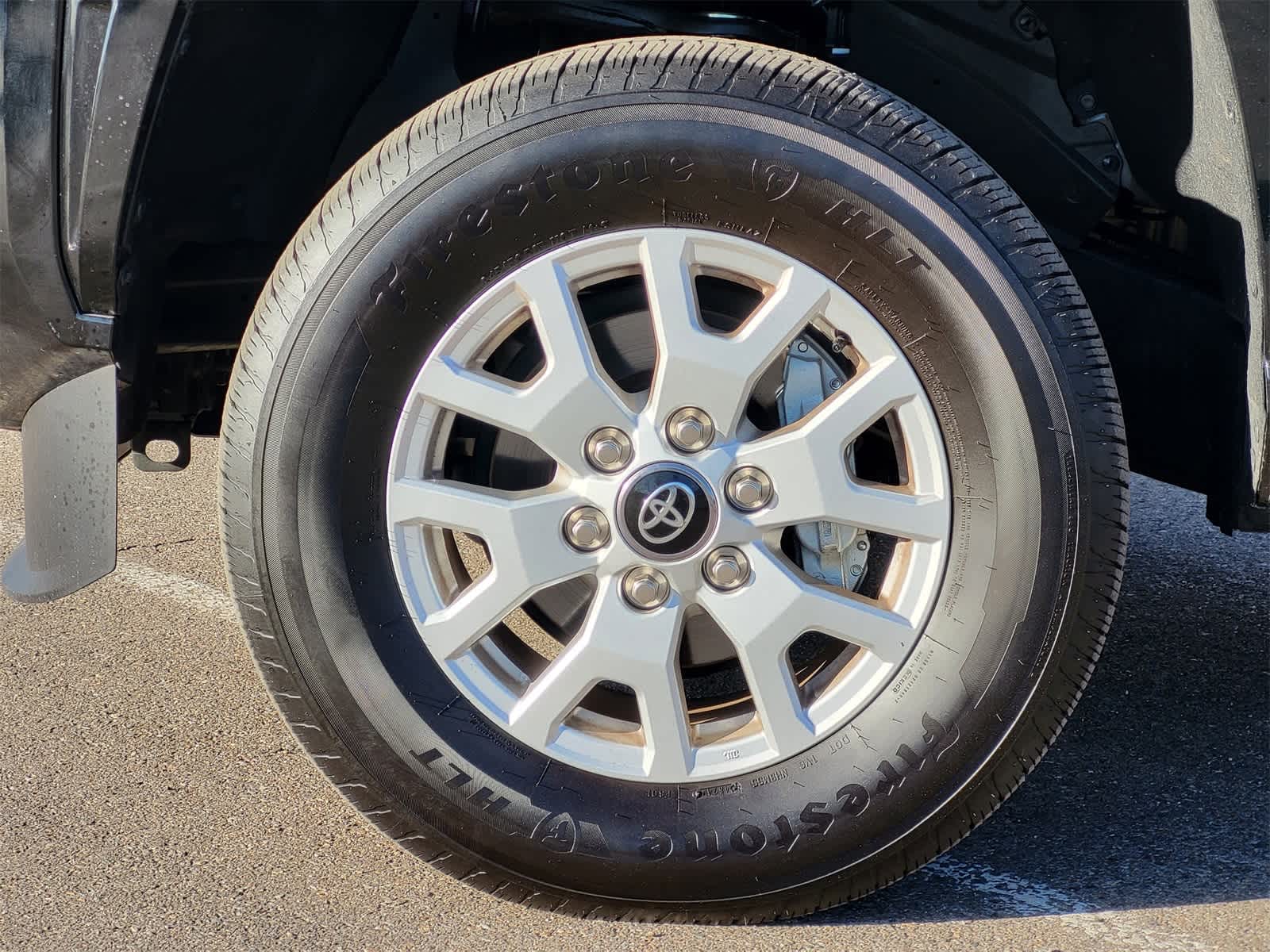 Thumbnail: 2025 Toyota Tacoma - 10