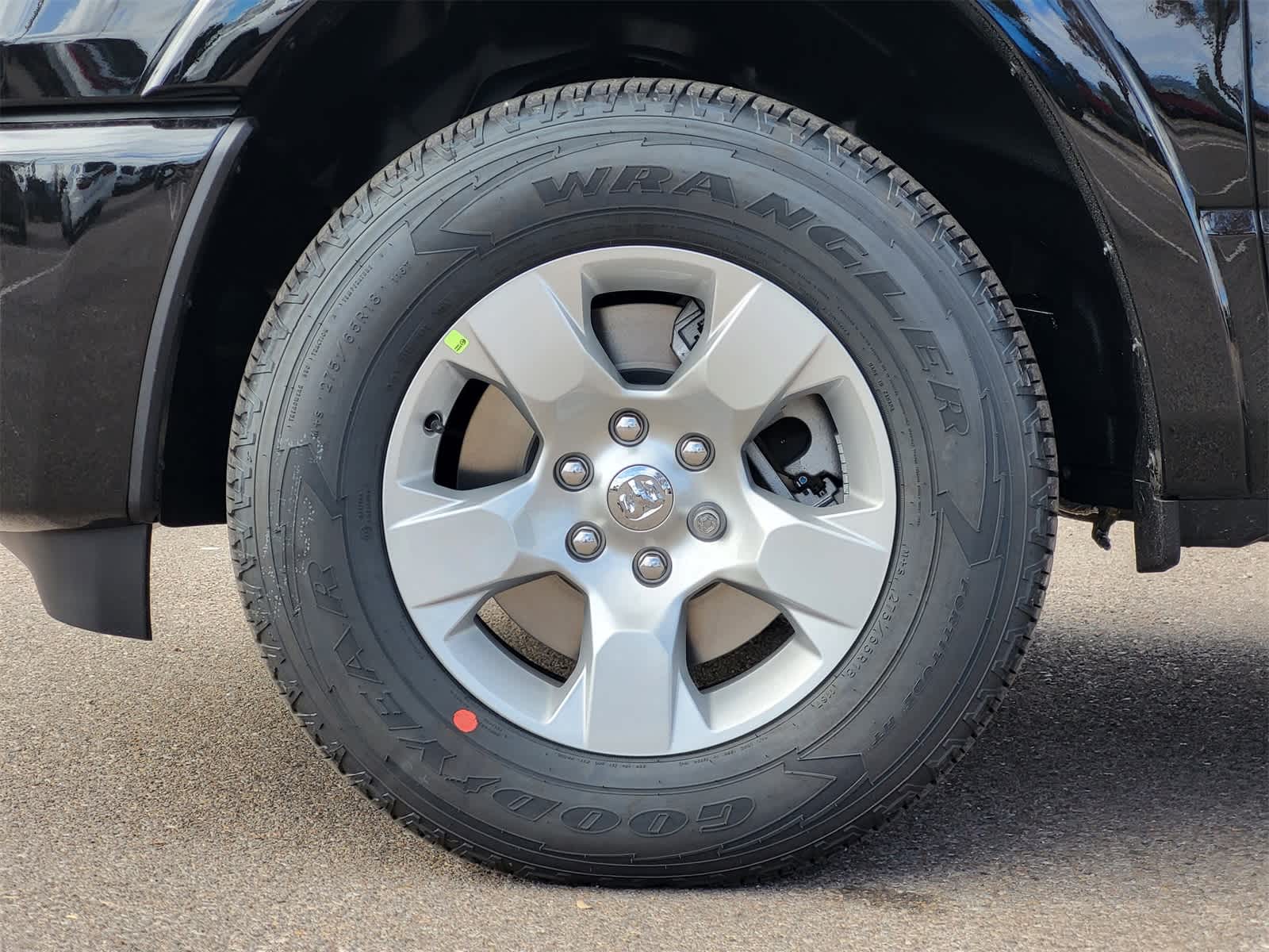 Thumbnail: 2026 RAM 1500 - 7