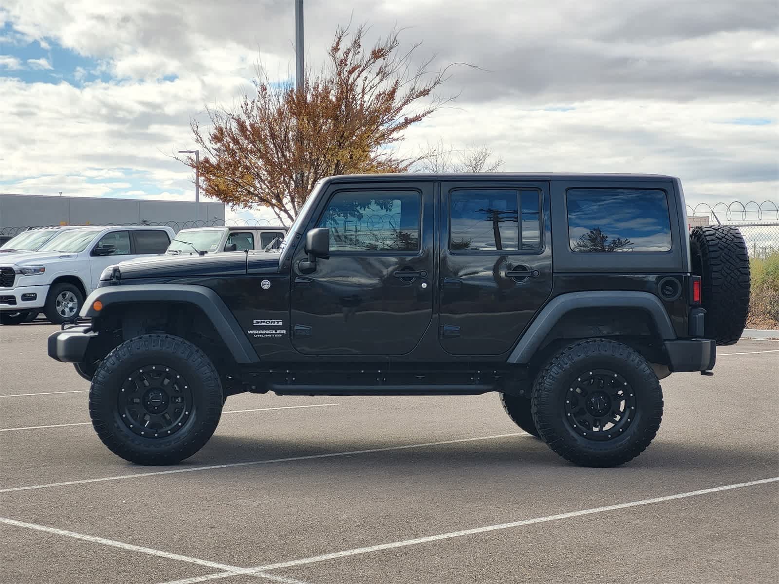 Thumbnail: 2016 Jeep Wrangler - 4