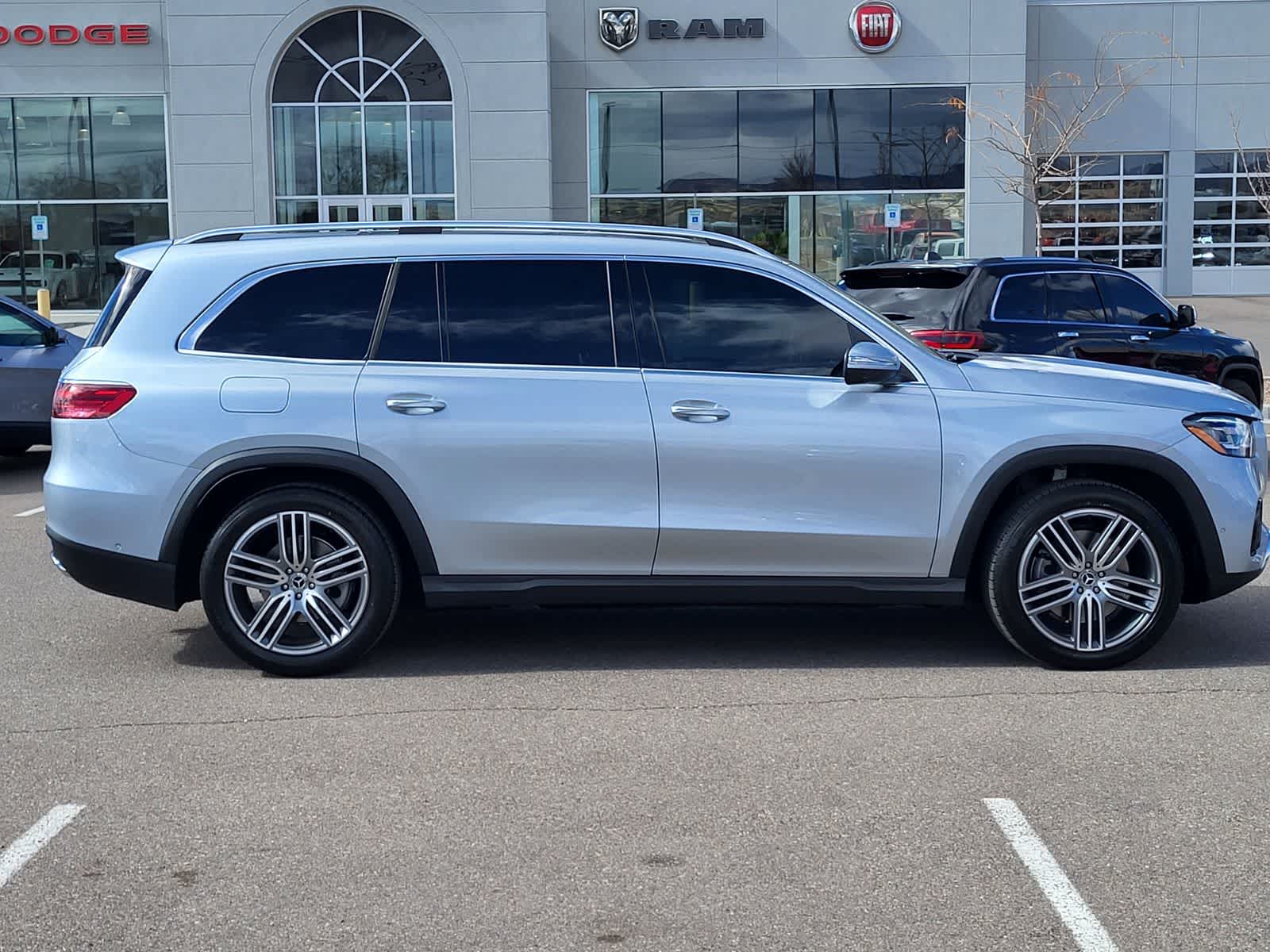 Thumbnail: 2024 Mercedes-Benz GLS - 4